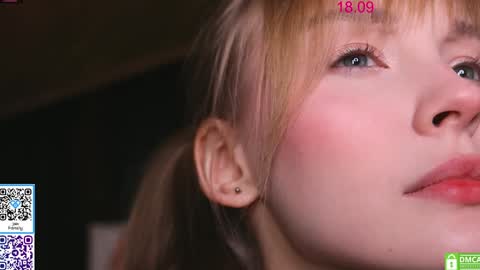 Snapshot of lissa_meooow chatting on September 18, 6:15 am your Liza again. Next stream Dec. 1 at 2 or 3 GMT online show from September 18, 6:15 am