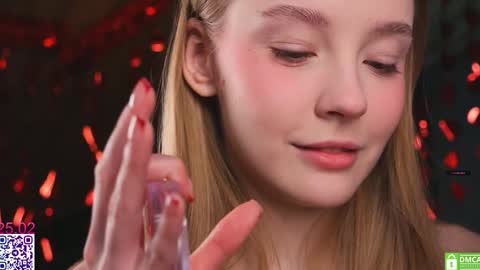 Snapshot of lissa_meooow chatting on February 25, 8:24 am your Liza again. Next stream Dec. 1 at 2 or 3 GMT online show from February 25, 8:24 am