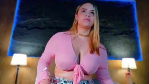 Snapshot of lissa_monroe_ chatting on July 4, 4:24 pm lissa_monroe_ online show from July 4, 4:24 pm