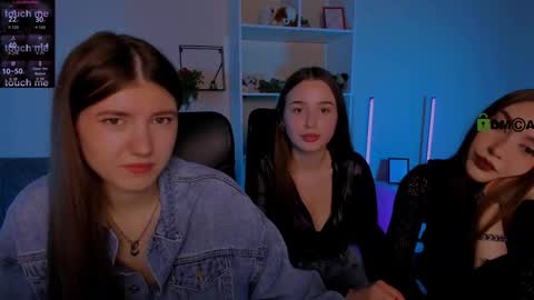 lissa_night online show from October 10, 1:43 pm