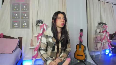 lissa_petitee online show from September 22, 4:14 am