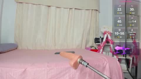 lissa_petitee online show from November 30, 1:31 am