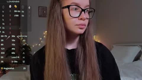 Snapshot of lissa_rose chatting on October 23, 8:29 pm lissa_rose online show from October 23, 8:29 pm