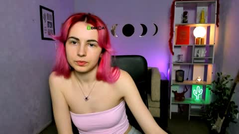 lissa online show from April 1, 5:52 am