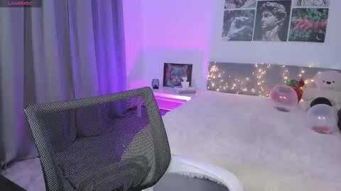 Snapshot of lissameoww chatting on October 30, 1:51 am lissameoww online show from October 30, 1:51 am