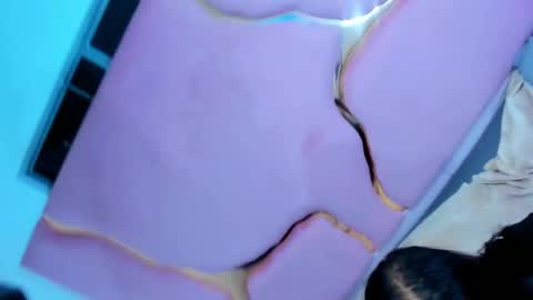 Snapshot of lissandjohnson chatting on December 22, 8:05 am LISSA JHONS online show from December 22, 8:05 am