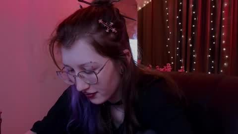 lissaros online show from December 23, 5:16 am