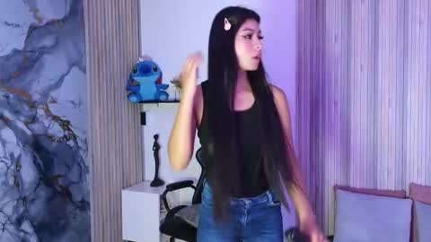 ss  online show from February 4, 8:25 pm