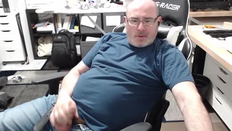 Snapshot of litemike7 chatting on February 28, 2:53 am litemike7 online show from February 28, 2:53 am