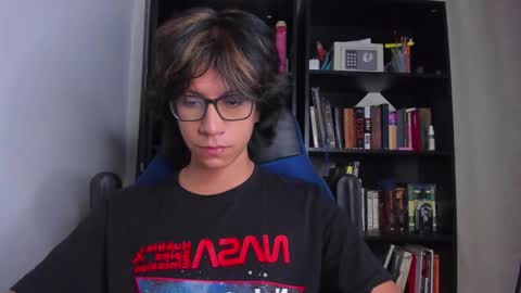 Literateboy online show from January 10, 1:40 am