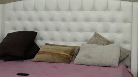 Iris online show from January 13, 4:07 am