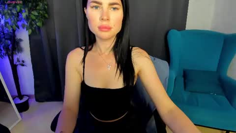 Isabel online show from July 1, 7:54 am