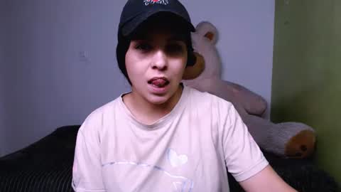 Snapshot of little__samantha_ chatting on June 14, 2:46 am Samantha. online show from June 14, 2:46 am