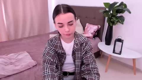 Ami online show from April 15, 12:23 pm