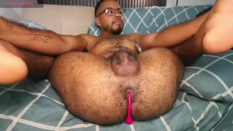 Snapshot of little_bear00 chatting on April 28, 2:27 am Little bear - give my room a like thanks. online show from April 28, 2:27 am