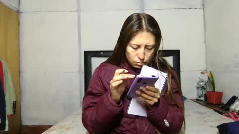 Snapshot of little_devil_diablita90 chatting on October 20, 11:54 am Diablita online show from October 20, 11:54 am