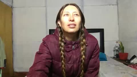 Snapshot of little_devil_diablita90 chatting on October 26, 12:22 pm Diablita online show from October 26, 12:22 pm