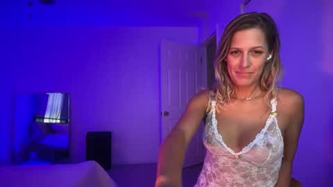 little lies online show from May 23, 7:07 pm