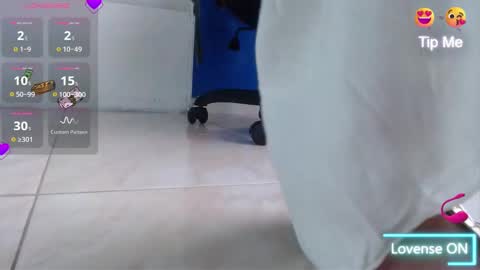 Snapshot of little_mars1 chatting on October 31, 6:53 pm Misstress Martina online show from October 31, 6:53 pm