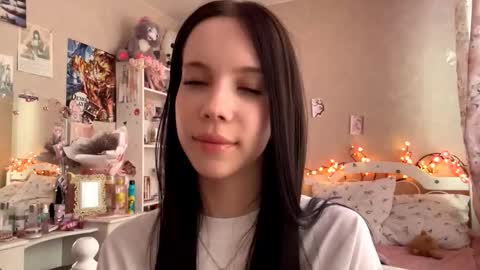 Milou online show from October 16, 12:39 pm