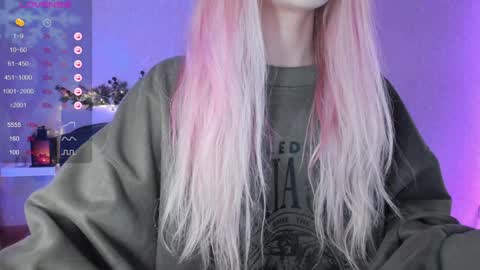 Snapshot of little_misaki chatting on December 28, 12:36 am Maria online show from December 28, 12:36 am