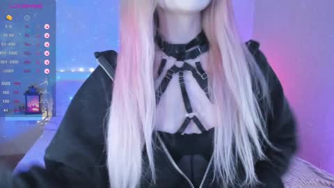 Snapshot of little_misaki chatting on January 16, 10:44 pm Maria online show from January 16, 10:44 pm