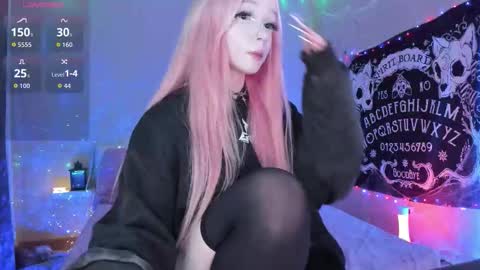 Snapshot of little_misaki chatting on October 24, 10:06 pm Maria online show from October 24, 10:06 pm