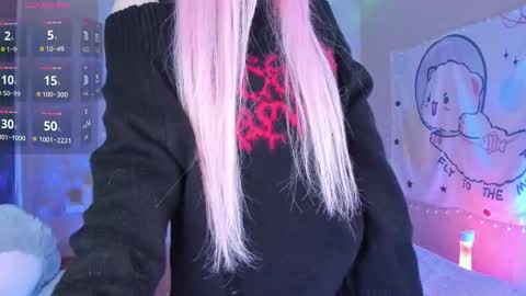 Snapshot of little_misaki chatting on November 10, 9:25 pm Maria online show from November 10, 9:25 pm