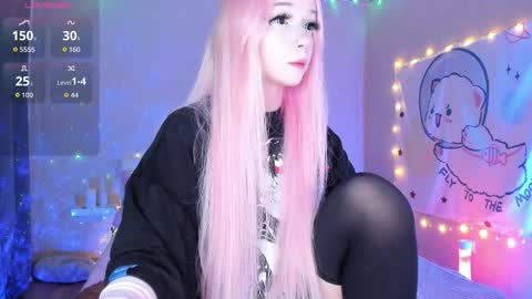 Snapshot of little_misaki chatting on December 4, 10:51 pm Maria online show from December 4, 10:51 pm