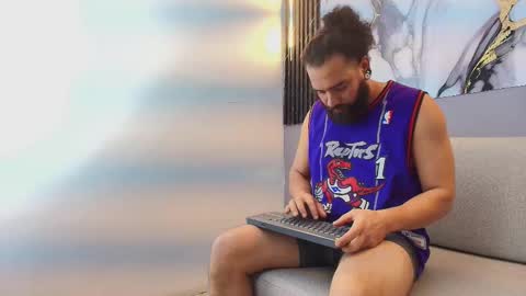 little_ronny online show from January 19, 5:44 am