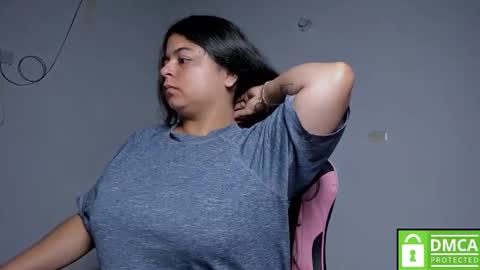 Snapshot of little_shaara chatting on September 24, 8:28 am Shaara online show from September 24, 8:28 am