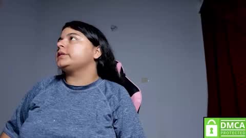 Snapshot of little_shaara chatting on October 30, 10:10 pm Shaara online show from October 30, 10:10 pm