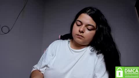 Snapshot of little_shaara chatting on November 26, 9:05 pm Shaara online show from November 26, 9:05 pm