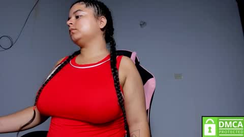 Snapshot of little_shaara chatting on November 27, 9:11 am Shaara online show from November 27, 9:11 am