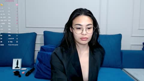 Kwan online show from March 21, 1:26 pm