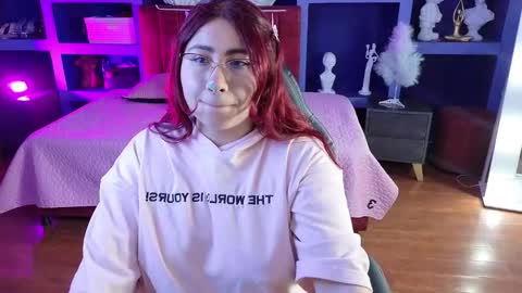 Angel  online show from December 18, 8:37 pm