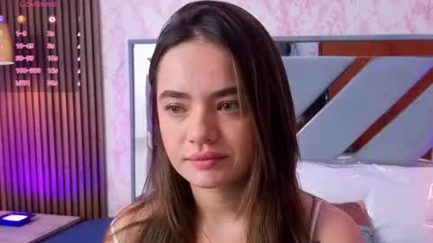 Sara online show from April 12, 11:15 am