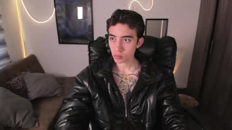 Snapshot of littleferxxo chatting on January 8, 12:26 pm Ferxxo online show from January 8, 12:26 pm