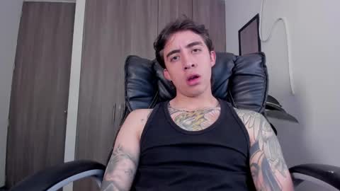 Snapshot of littleferxxo chatting on September 28, 1:00 am Ferxxo online show from September 28, 1:00 am