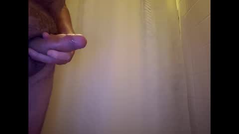 littleguyy888 online show from February 18, 1:07 pm