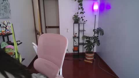 Laksmi online show from February 3, 9:31 pm