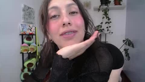 Laksmi online show from March 18, 9:51 pm