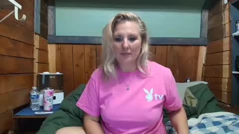 lisanixs online show from March 8, 3:10 am