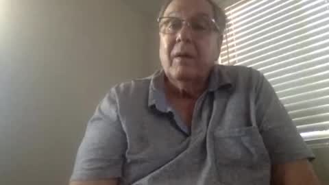 Snapshot of littlemaff chatting on June 27, 5:51 pm Maff online show from June 27, 5:51 pm