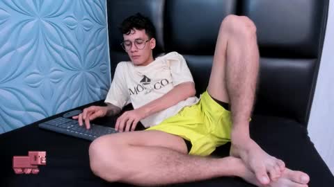 MAX online show from October 8, 12:58 pm