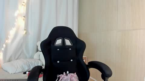 MELODY online show from February 21, 12:44 am