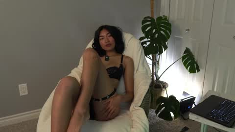 Kira online show from May 31, 3:04 am