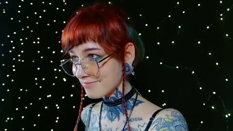 Snapshot of littlespacemouse chatting on December 23, 8:25 pm Niki free tg channel with some photos gifs and info about streams online show from December 23, 8:25 pm