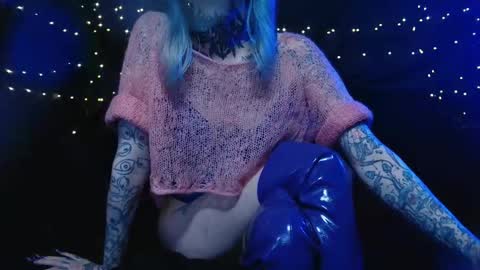 Snapshot of littlespacemouse chatting on November 30, 9:02 am Niki free tg channel with some photos gifs and info about streams online show from November 30, 9:02 am