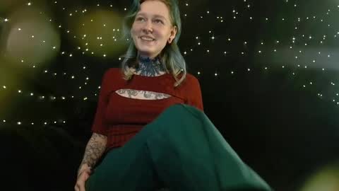 Snapshot of littlespacemouse chatting on December 16, 6:46 pm Niki free tg channel with some photos gifs and info about streams online show from December 16, 6:46 pm